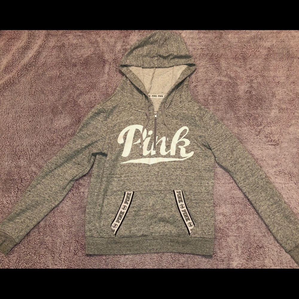 Super cute and thin PINK VS sweatshirt💘Size S.